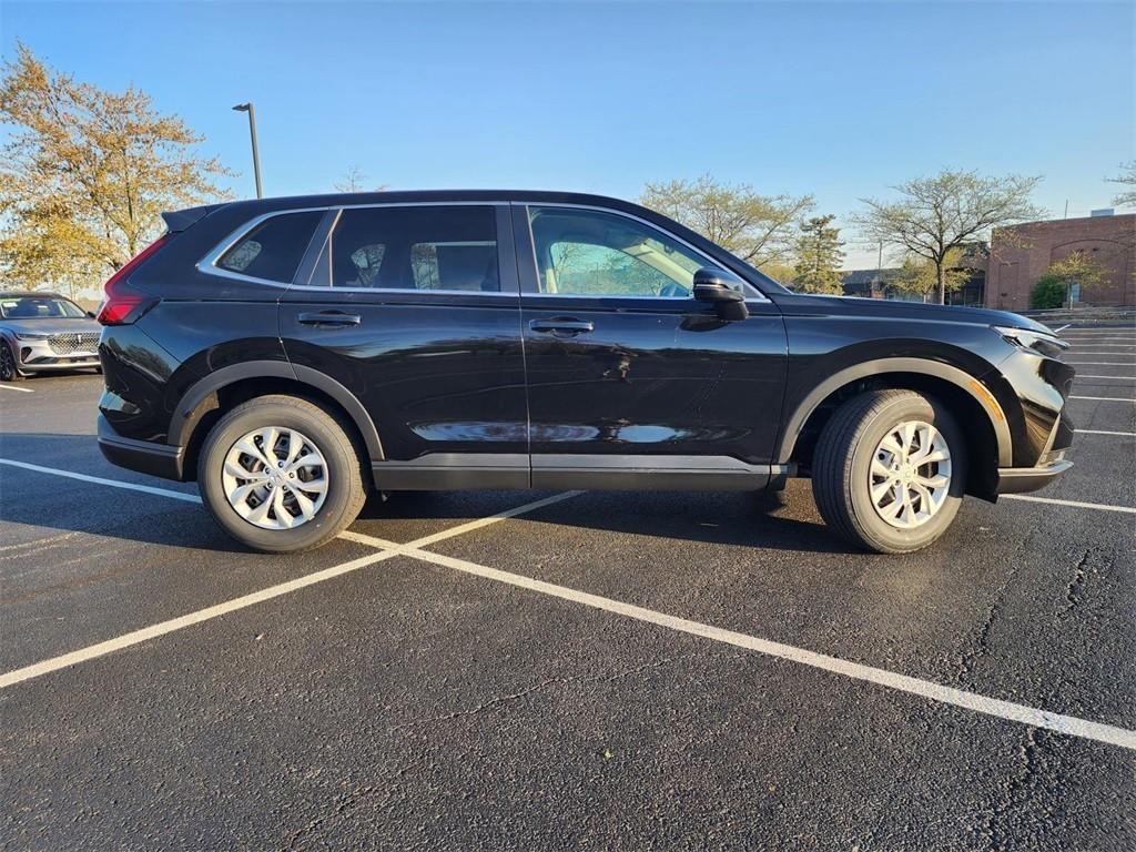 new 2025 Honda CR-V car, priced at $32,995