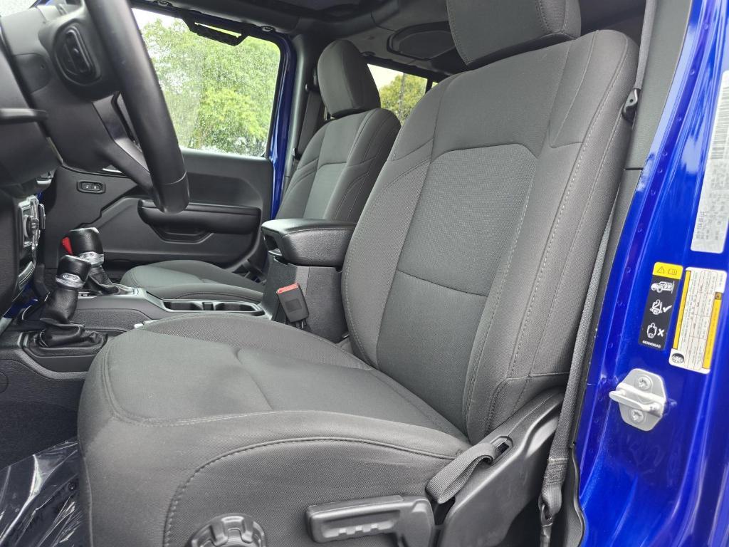 used 2020 Jeep Wrangler Unlimited car, priced at $28,757