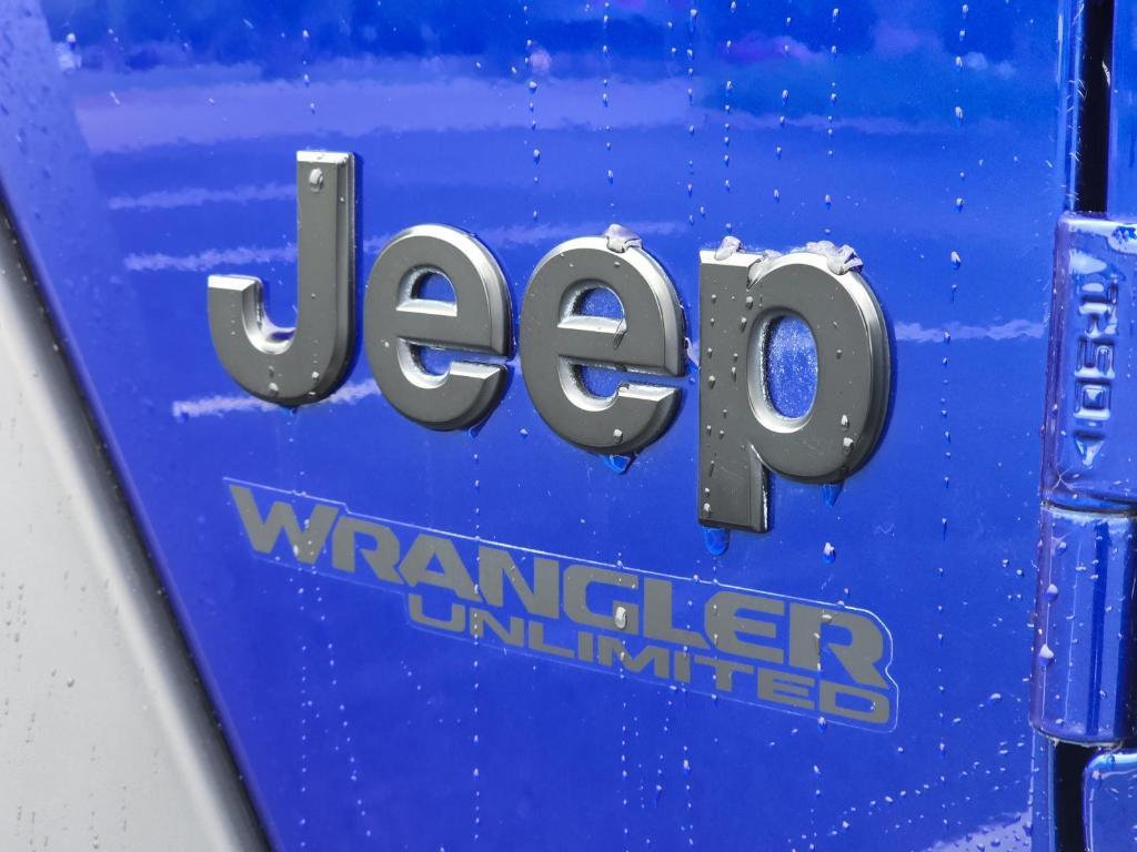 used 2020 Jeep Wrangler Unlimited car, priced at $28,757