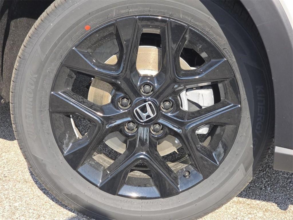 new 2025 Honda HR-V car, priced at $30,850