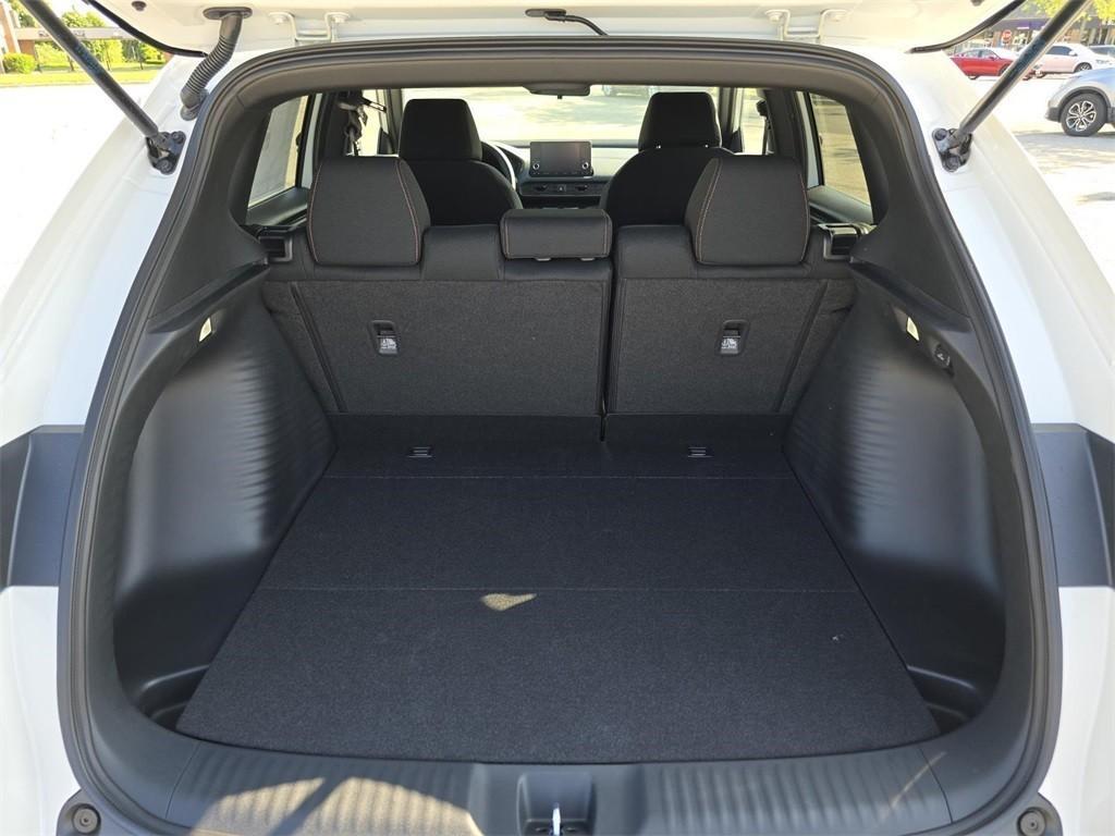new 2025 Honda HR-V car, priced at $30,850
