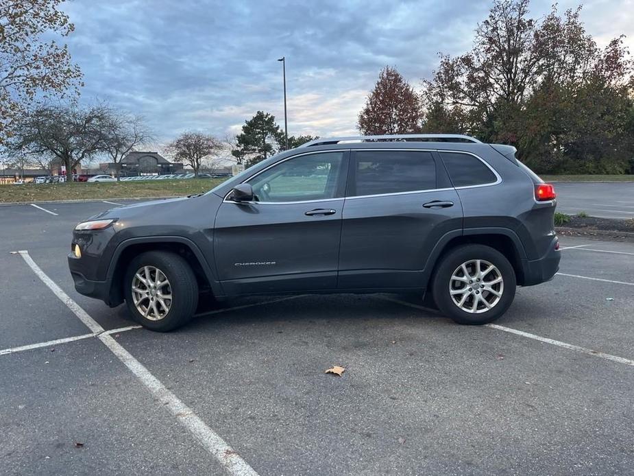 used 2016 Jeep Cherokee car, priced at $10,500