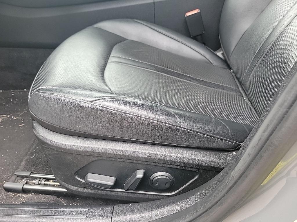 used 2022 Hyundai Sonata Hybrid car, priced at $19,697