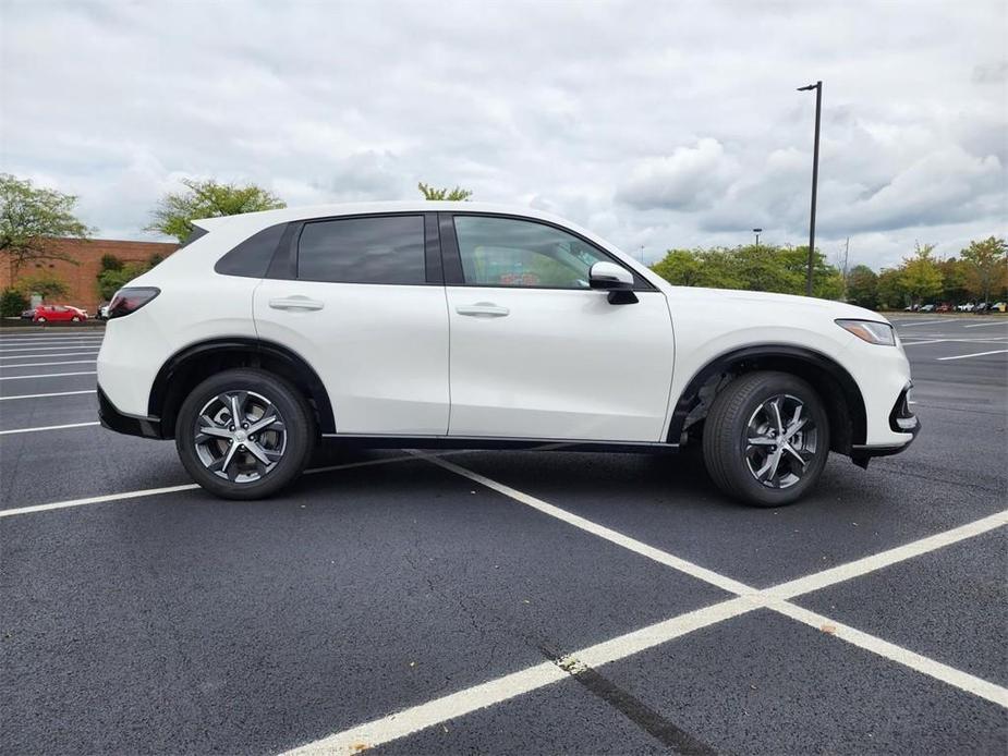 new 2025 Honda HR-V car, priced at $32,505