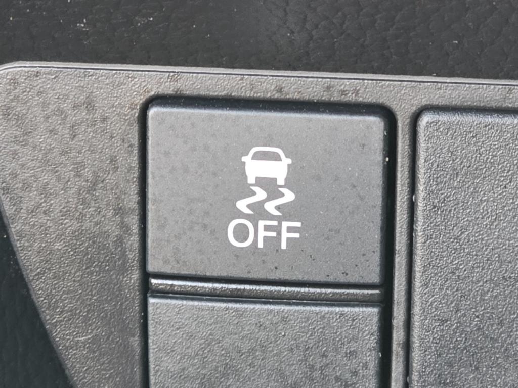 used 2025 Honda HR-V car, priced at $25,997