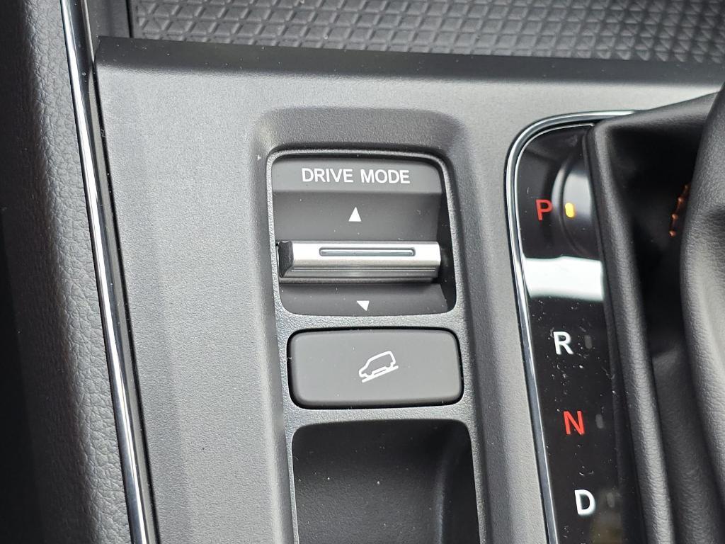 new 2025 Honda CR-V Hybrid car, priced at $41,000