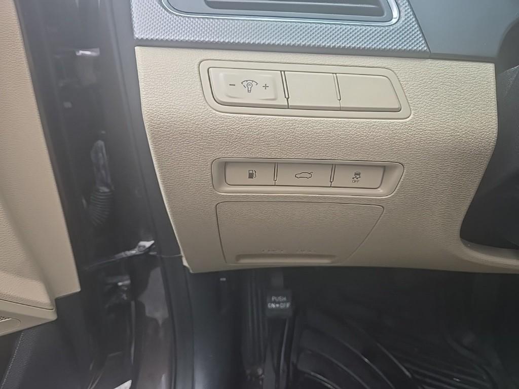 used 2016 Hyundai Sonata car, priced at $10,887