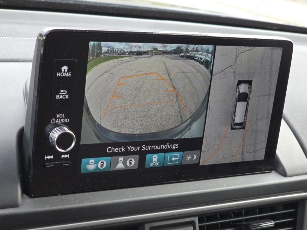 used 2024 Honda Pilot car, priced at $45,397