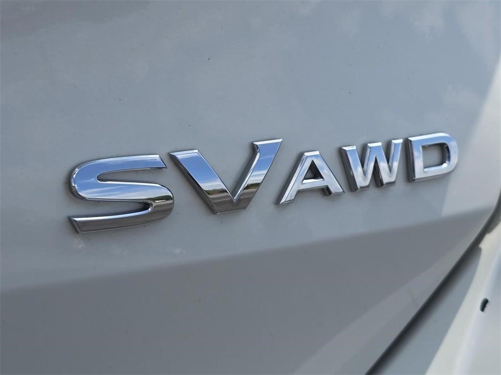 used 2018 Nissan Rogue car, priced at $13,553