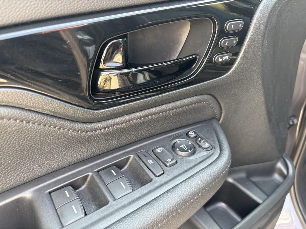 used 2023 Honda Odyssey car, priced at $44,000