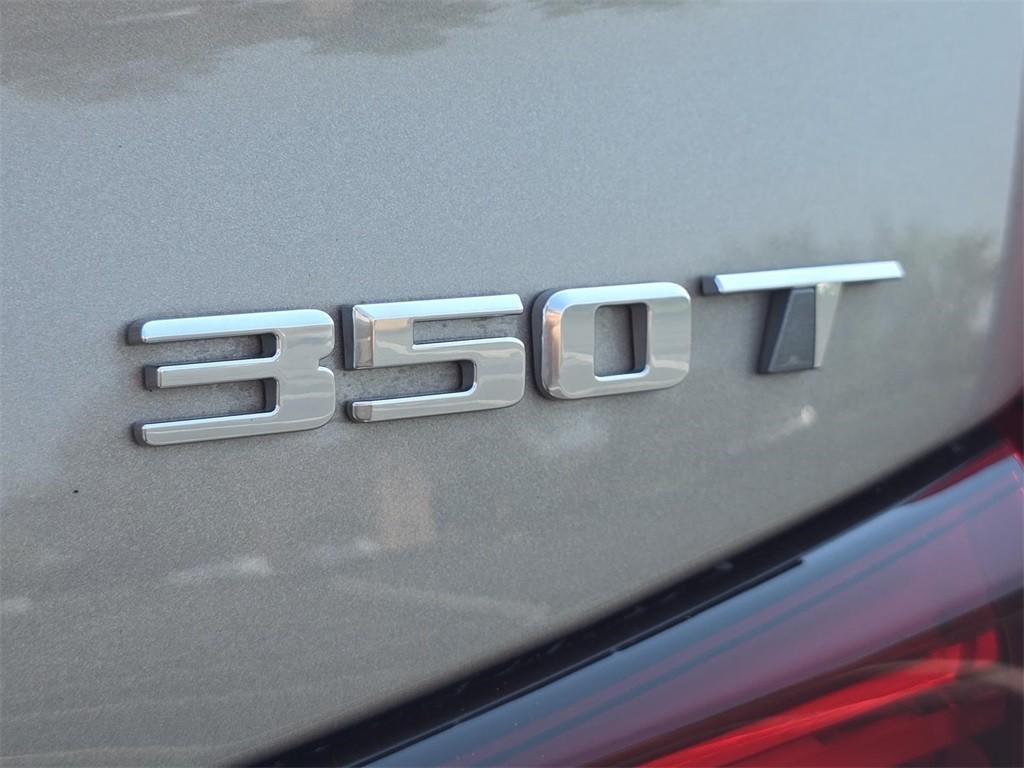 used 2024 Cadillac XT4 car, priced at $38,677