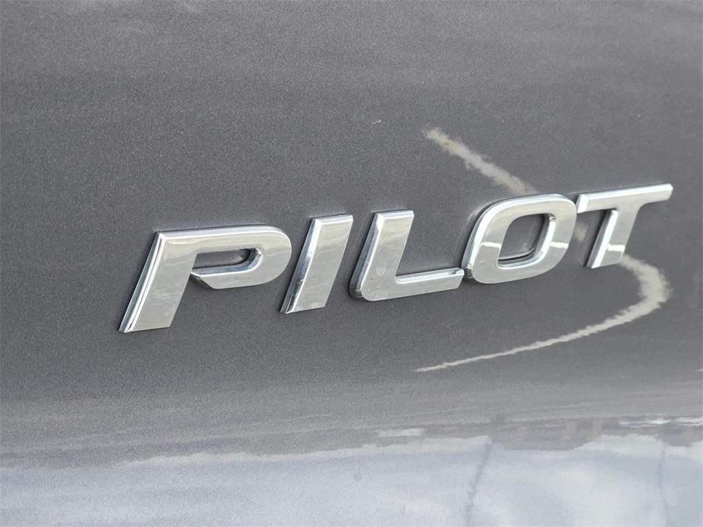 used 2021 Honda Pilot car, priced at $23,797