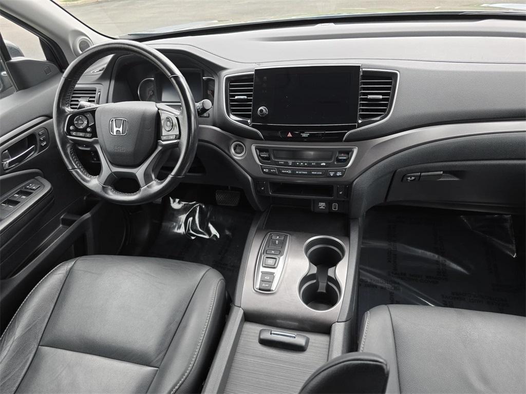 used 2021 Honda Pilot car, priced at $23,797