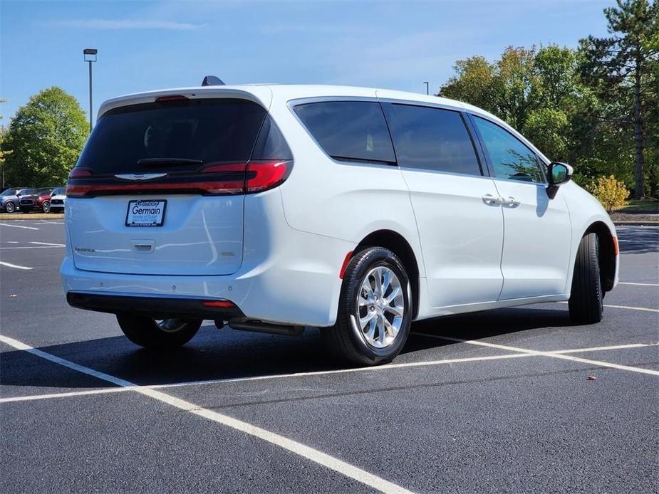 used 2023 Chrysler Pacifica car, priced at $35,227