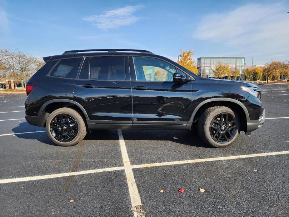 new 2025 Honda Passport car, priced at $49,865