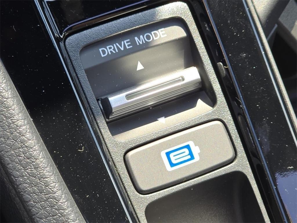 new 2025 Honda Accord Hybrid car, priced at $34,305