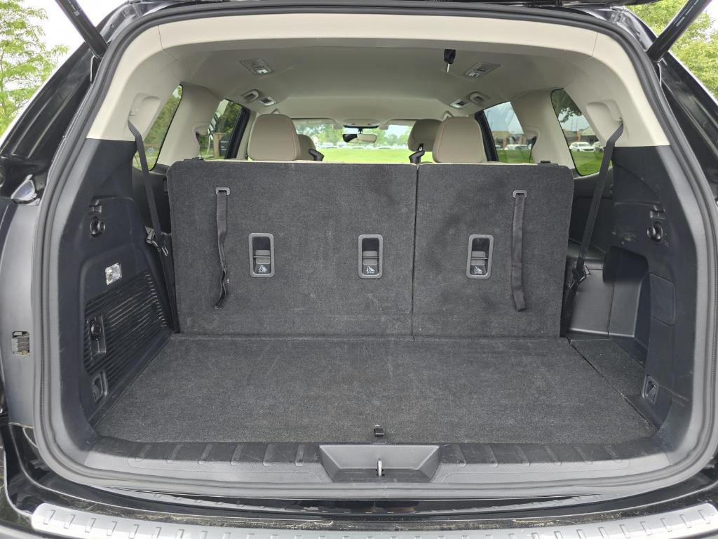used 2022 Subaru Ascent car, priced at $26,887