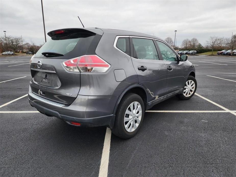 used 2016 Nissan Rogue car