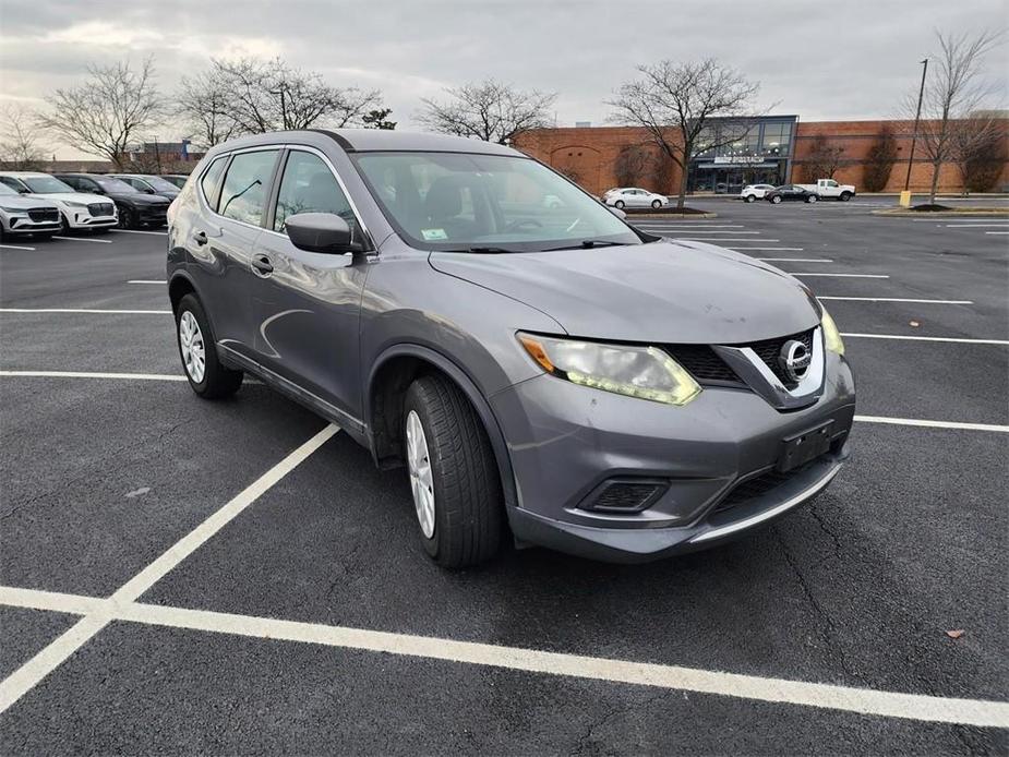 used 2016 Nissan Rogue car