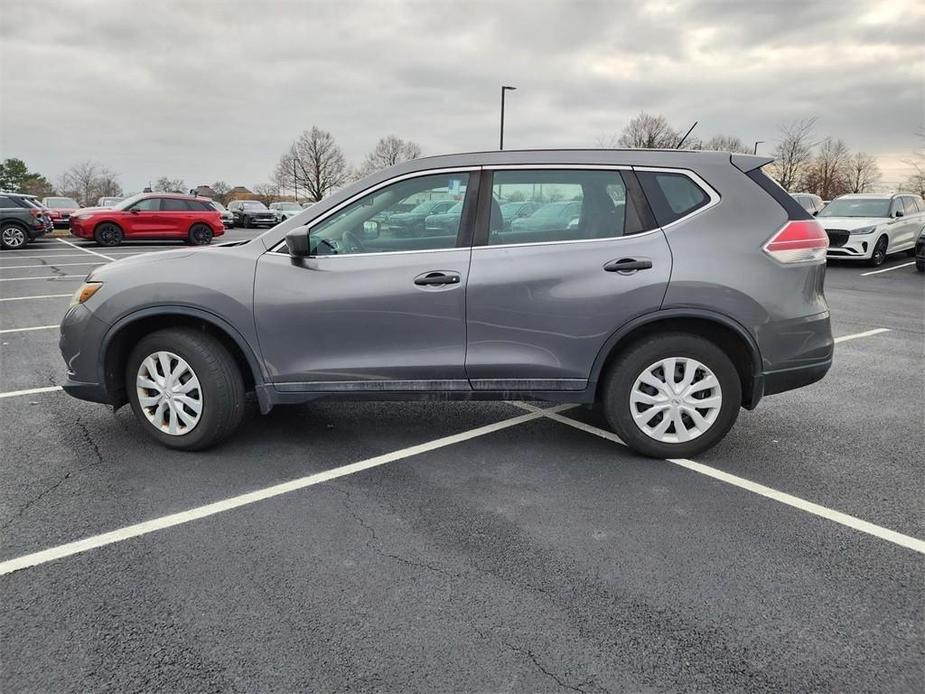 used 2016 Nissan Rogue car