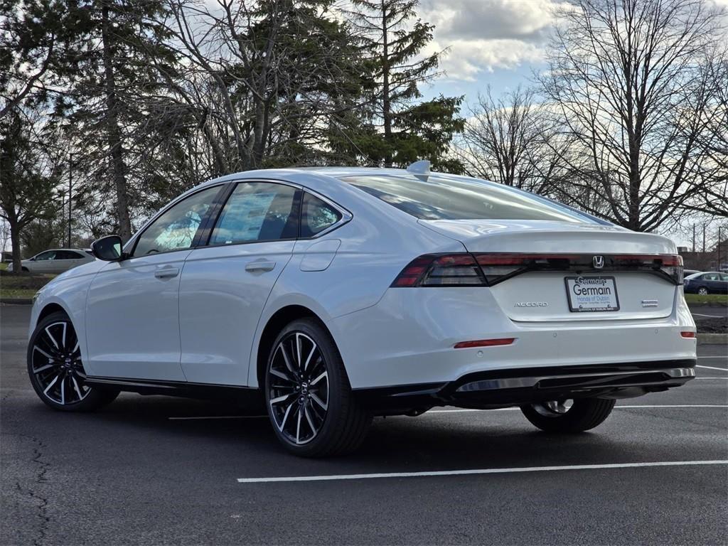 new 2025 Honda Accord Hybrid car, priced at $40,905