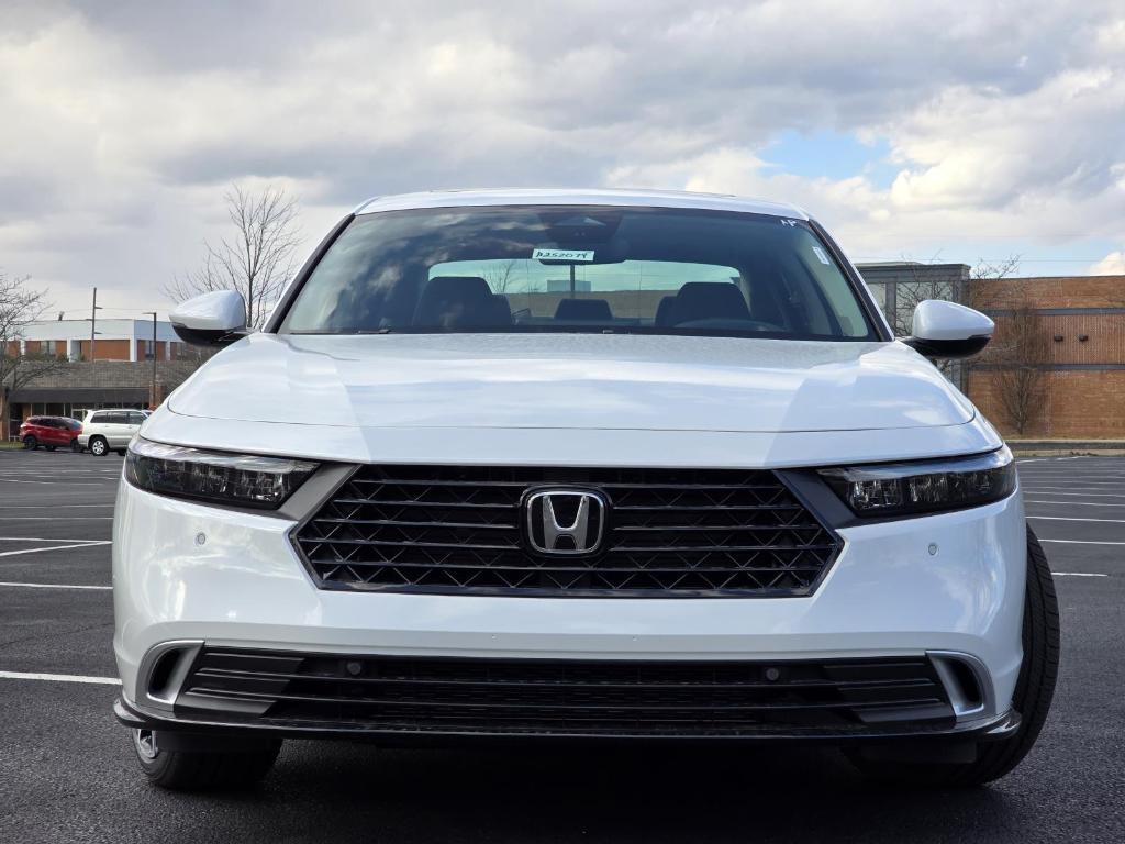 new 2025 Honda Accord Hybrid car, priced at $40,905
