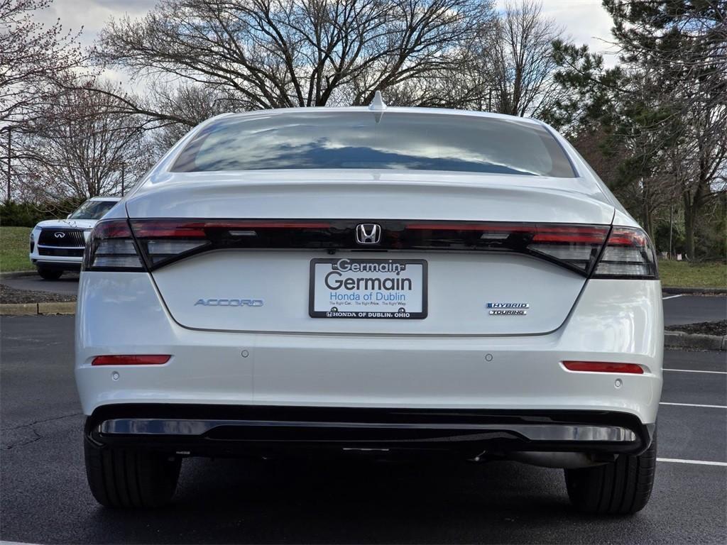 new 2025 Honda Accord Hybrid car, priced at $40,905
