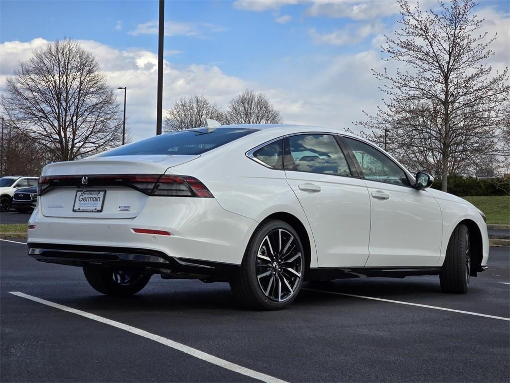 new 2025 Honda Accord Hybrid car, priced at $40,905