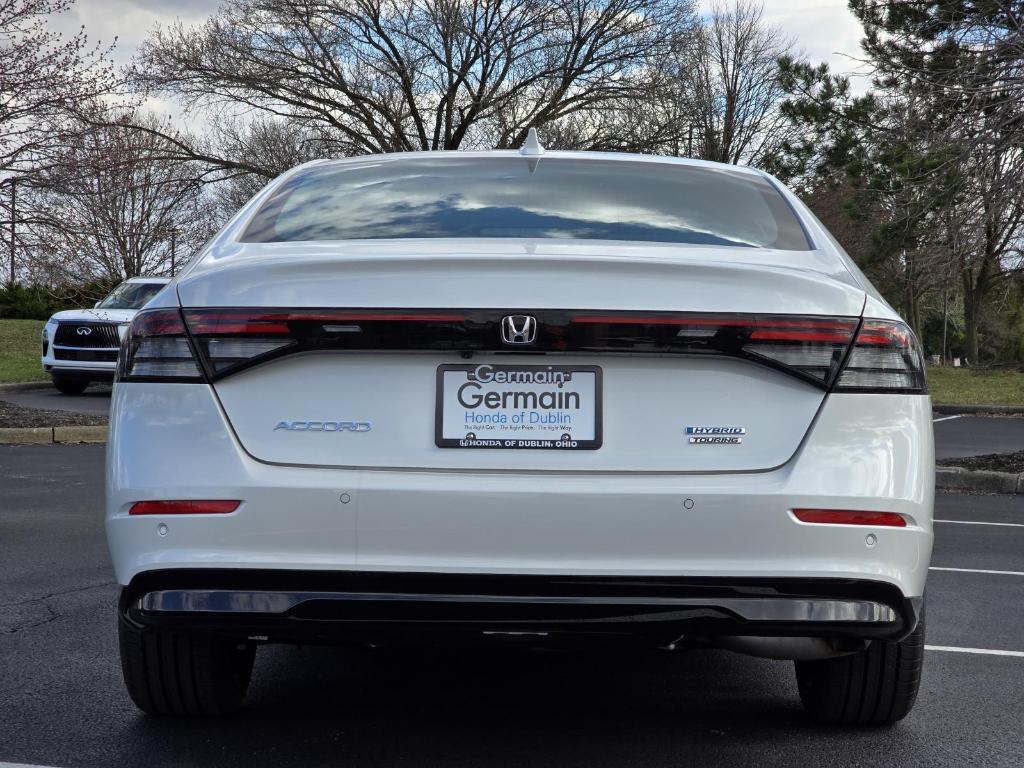 new 2025 Honda Accord Hybrid car, priced at $40,905