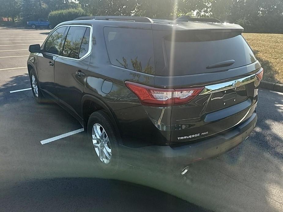 used 2021 Chevrolet Traverse car, priced at $27,757