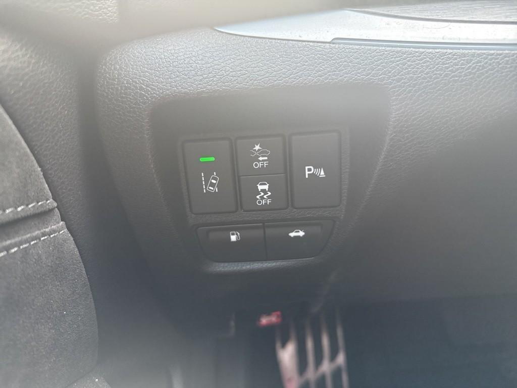 used 2020 Acura TLX car, priced at $28,000
