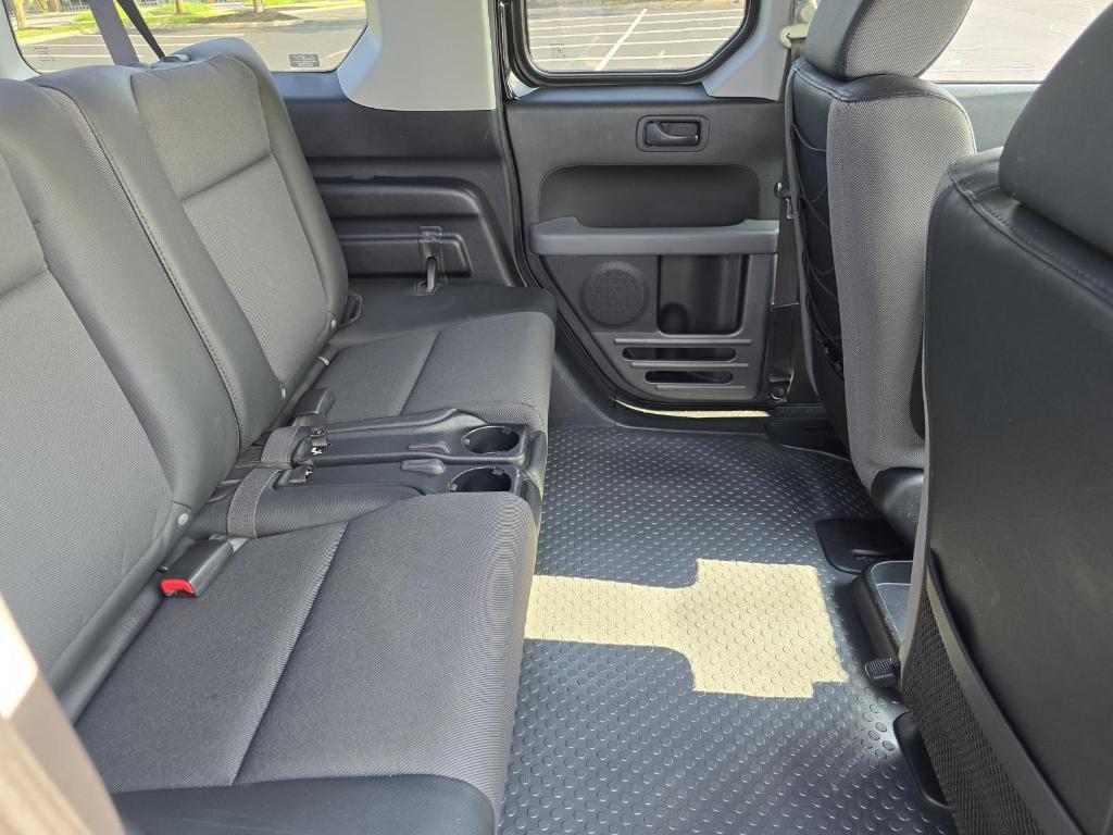 used 2006 Honda Element car, priced at $10,000
