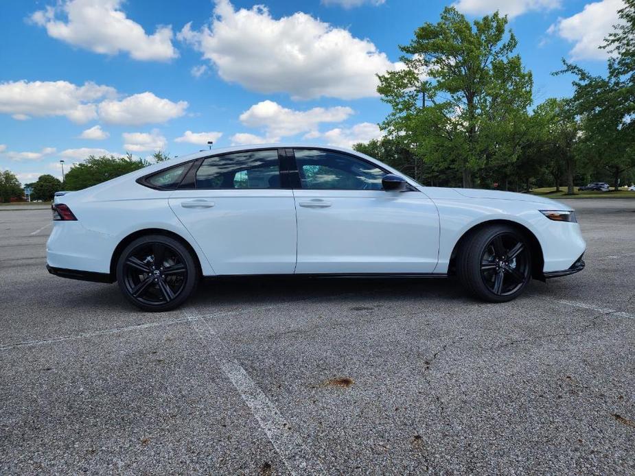 new 2024 Honda Accord Hybrid car, priced at $35,925