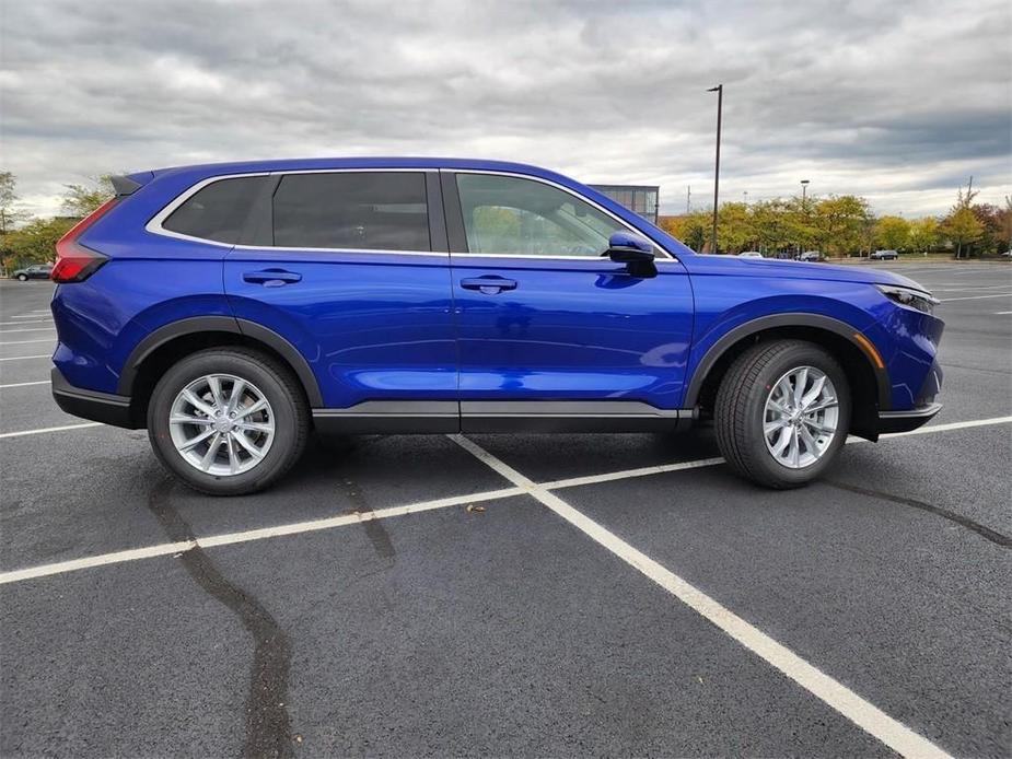 new 2025 Honda CR-V car, priced at $38,305