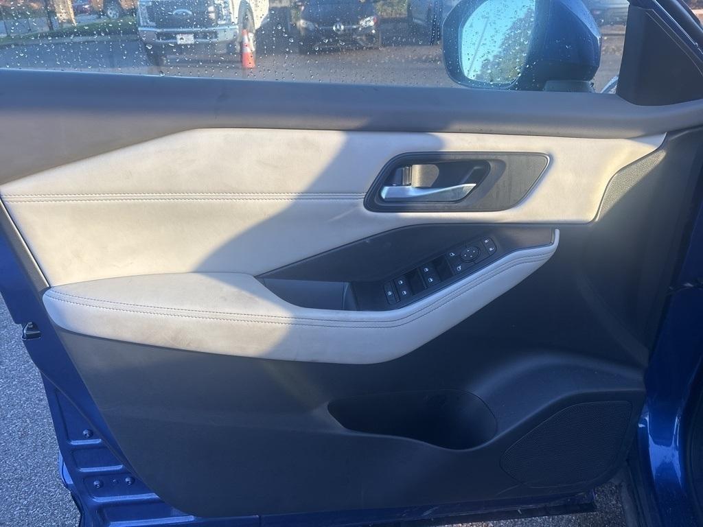 used 2022 Nissan Rogue car, priced at $19,997