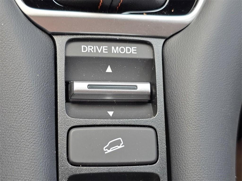 new 2025 Honda HR-V car, priced at $30,850