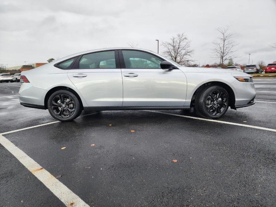 new 2025 Honda Accord car, priced at $31,655