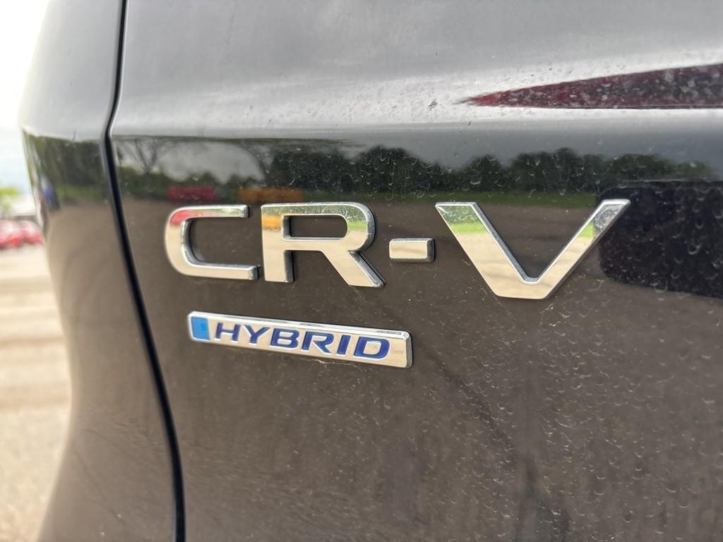 used 2025 Honda CR-V Hybrid car, priced at $40,000