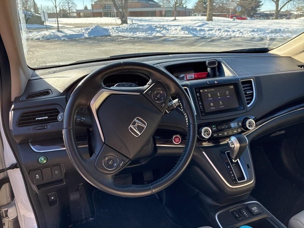 used 2016 Honda CR-V car, priced at $21,337