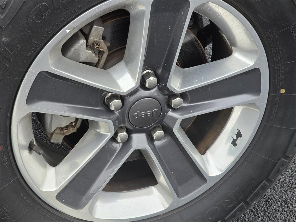 used 2019 Jeep Wrangler Unlimited car, priced at $22,277