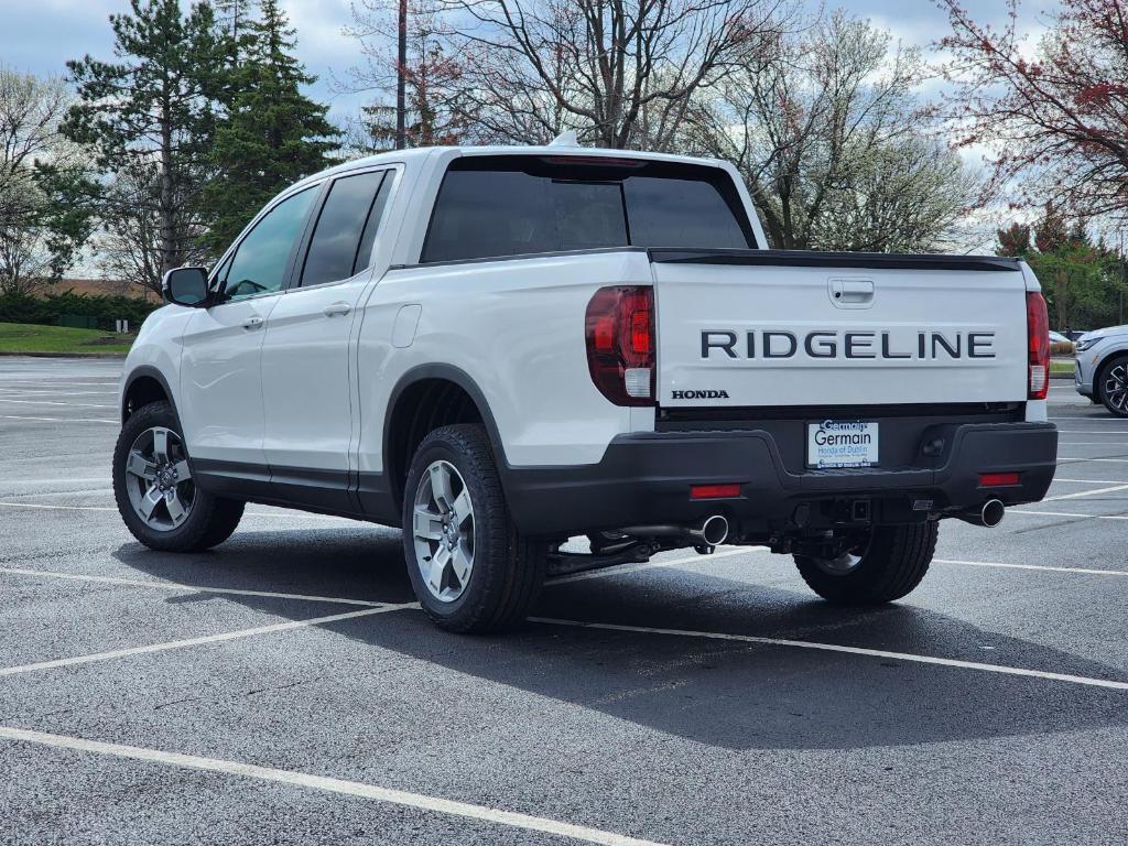 new 2025 Honda Ridgeline car, priced at $45,135