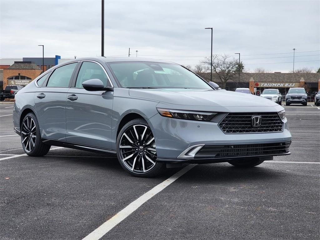 new 2025 Honda Accord Hybrid car, priced at $40,350