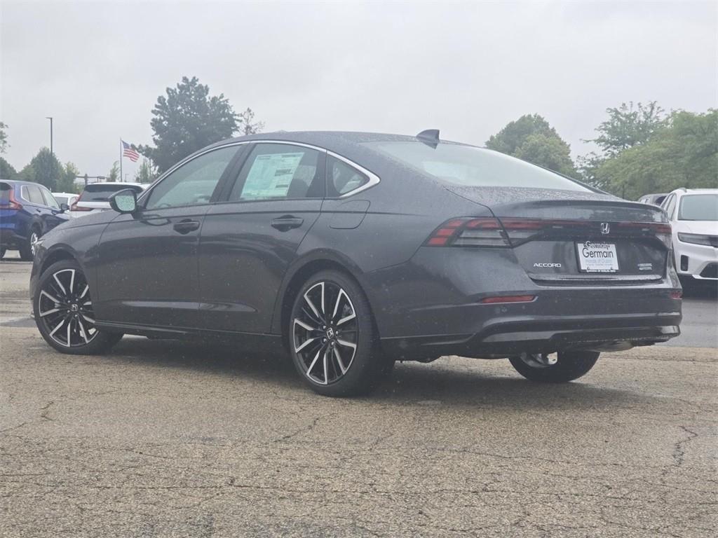 new 2025 Honda Accord Hybrid car, priced at $40,450
