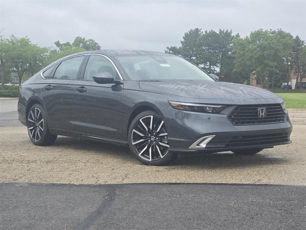 new 2025 Honda Accord Hybrid car, priced at $40,450