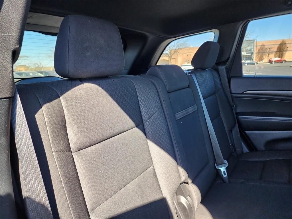 used 2018 Jeep Grand Cherokee car, priced at $17,447