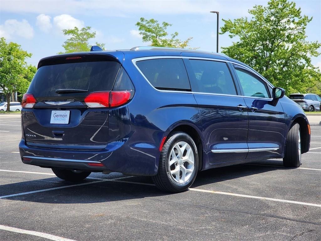 used 2018 Chrysler Pacifica car, priced at $12,747