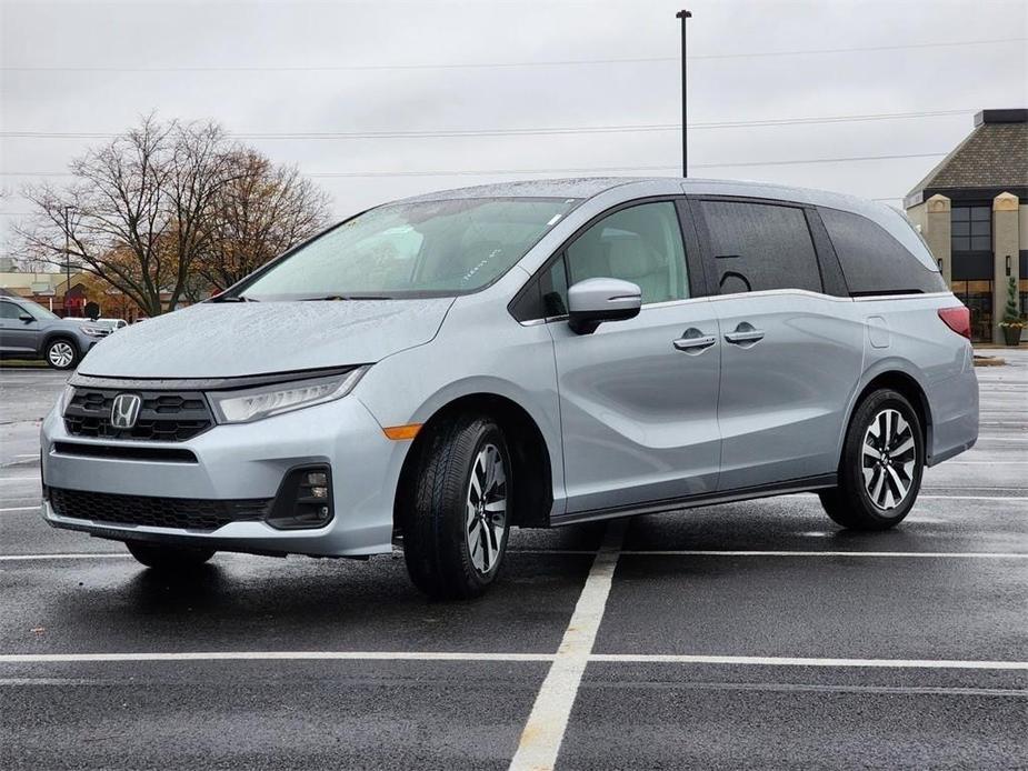 new 2025 Honda Odyssey car, priced at $43,315