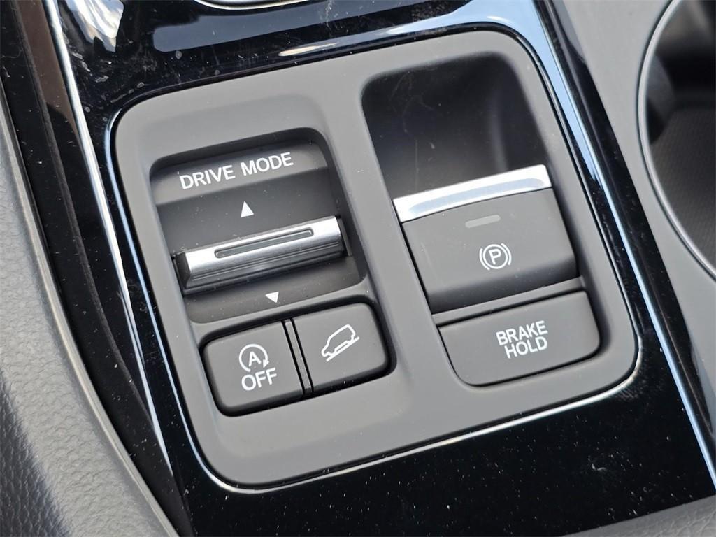 new 2025 Honda Pilot car, priced at $52,090