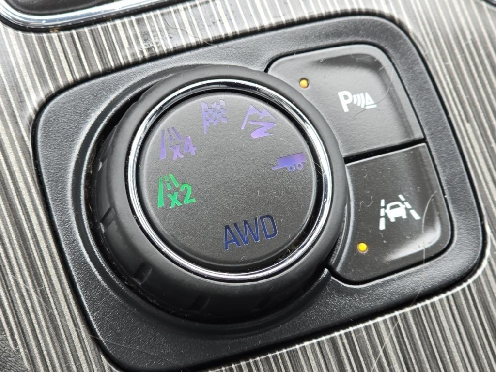 used 2019 GMC Acadia car, priced at $23,397