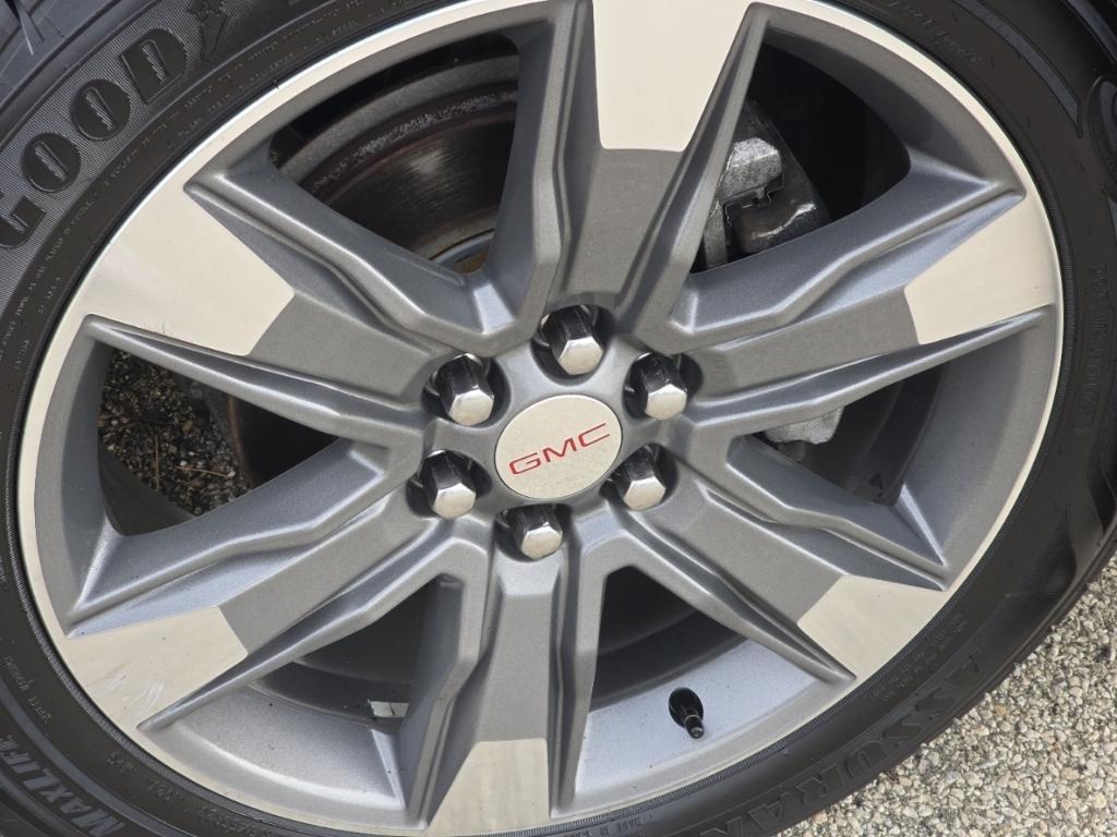 used 2019 GMC Acadia car, priced at $23,397